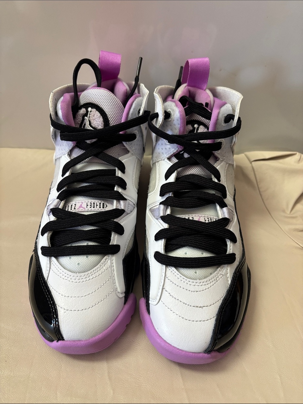 Jordan Jumpman two Trey GS , High-Top Sneakers size 5.5 New without Box